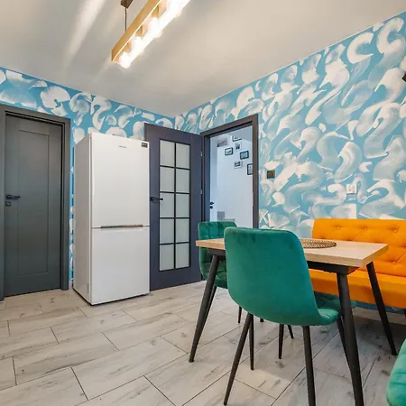 Przestronne Apartamenty Delux Sun & Snow Lesna Hel Exterior photo